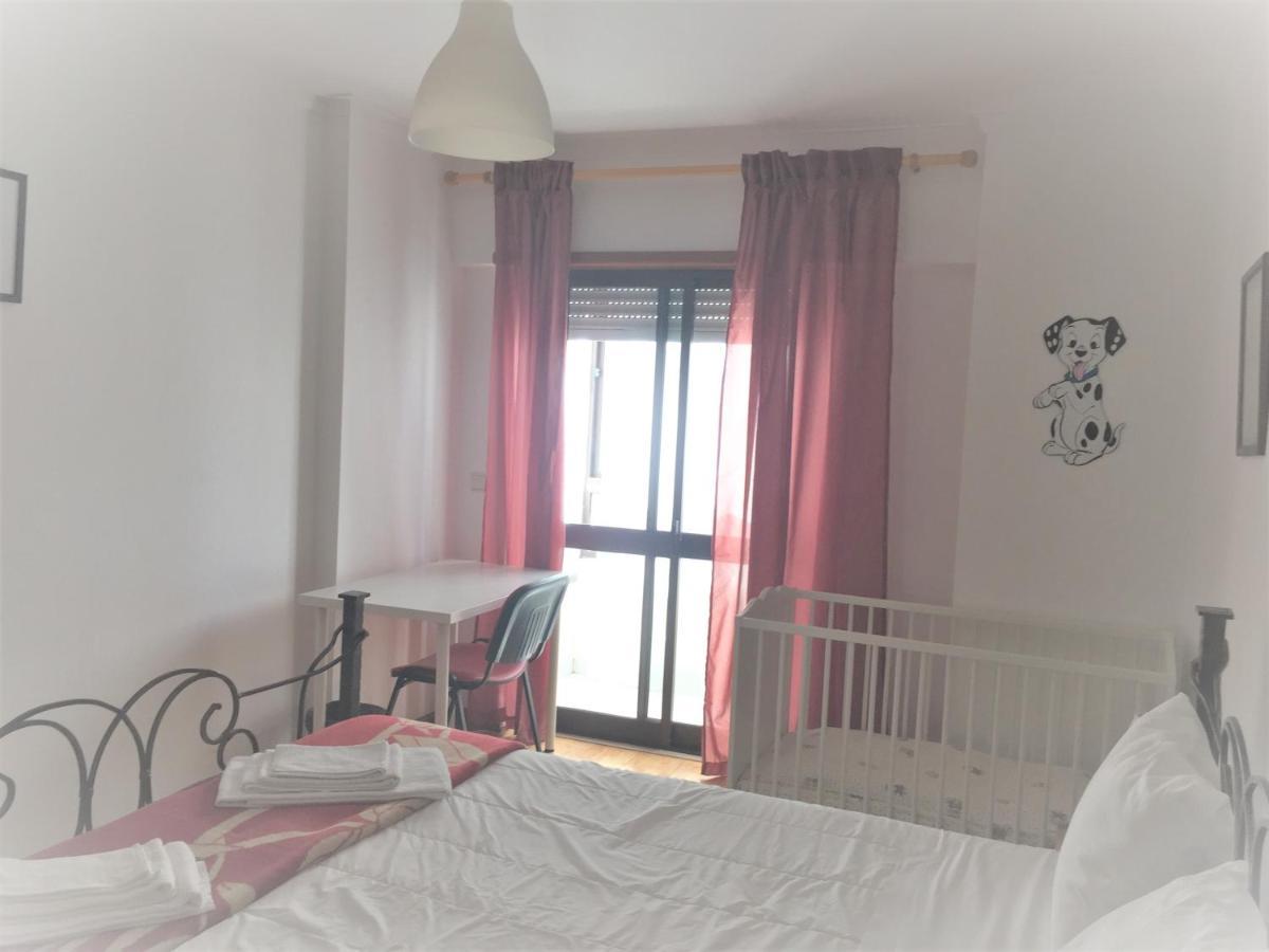 Familiar Lisboa Taguspark Apartment